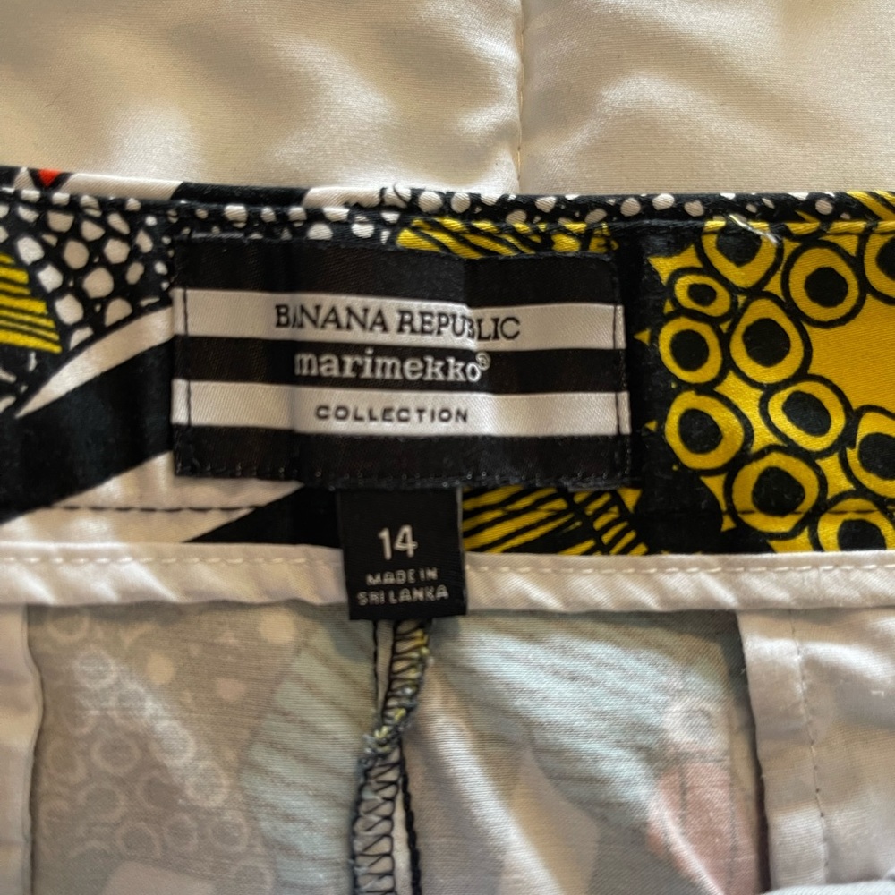 Banana Republic Marimekko Shorts - Picture 5 of 7